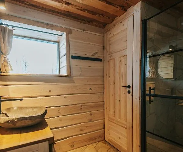 Holiday home Uue-ringi Puise